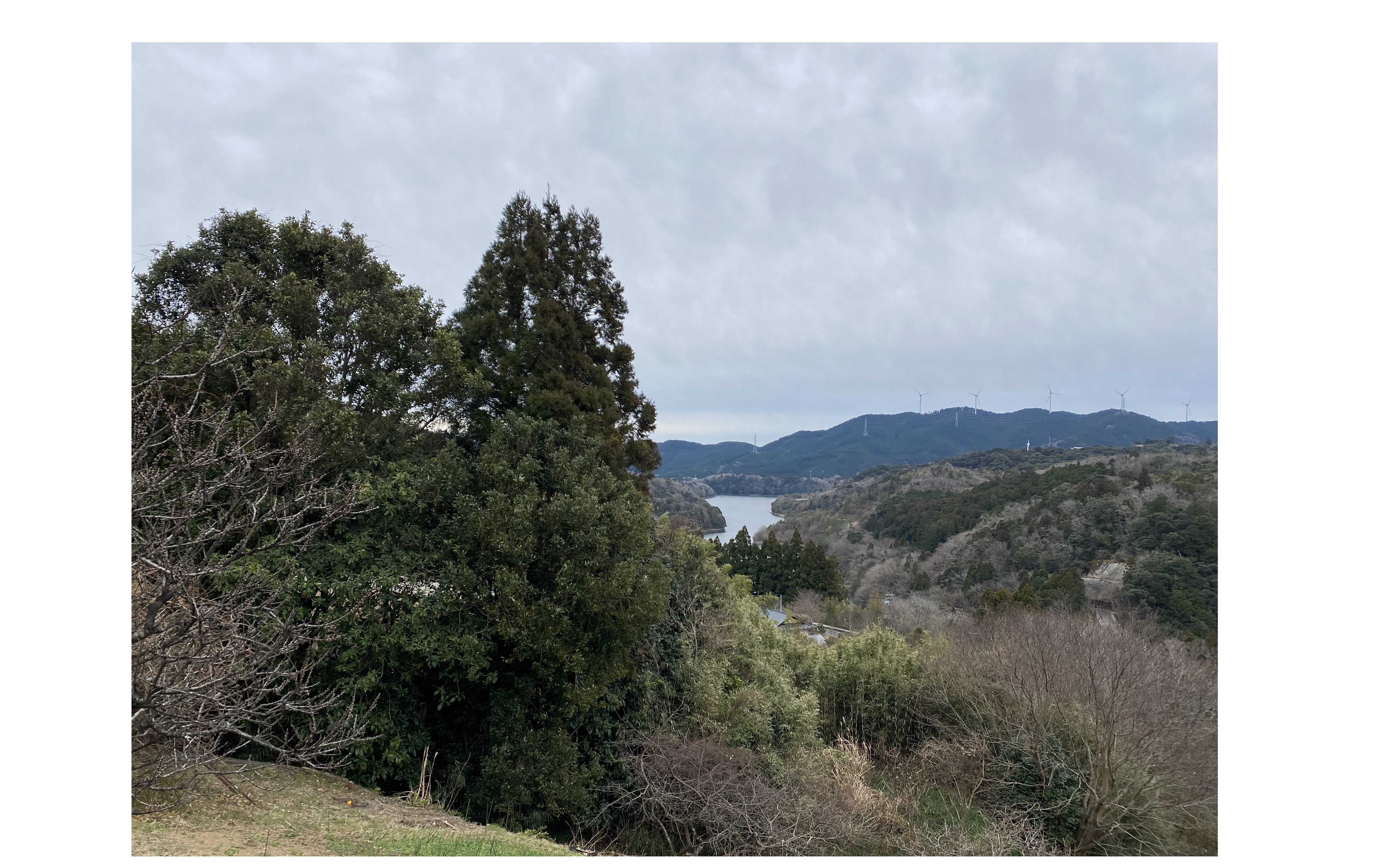 『見えてくるまで考え抜く』