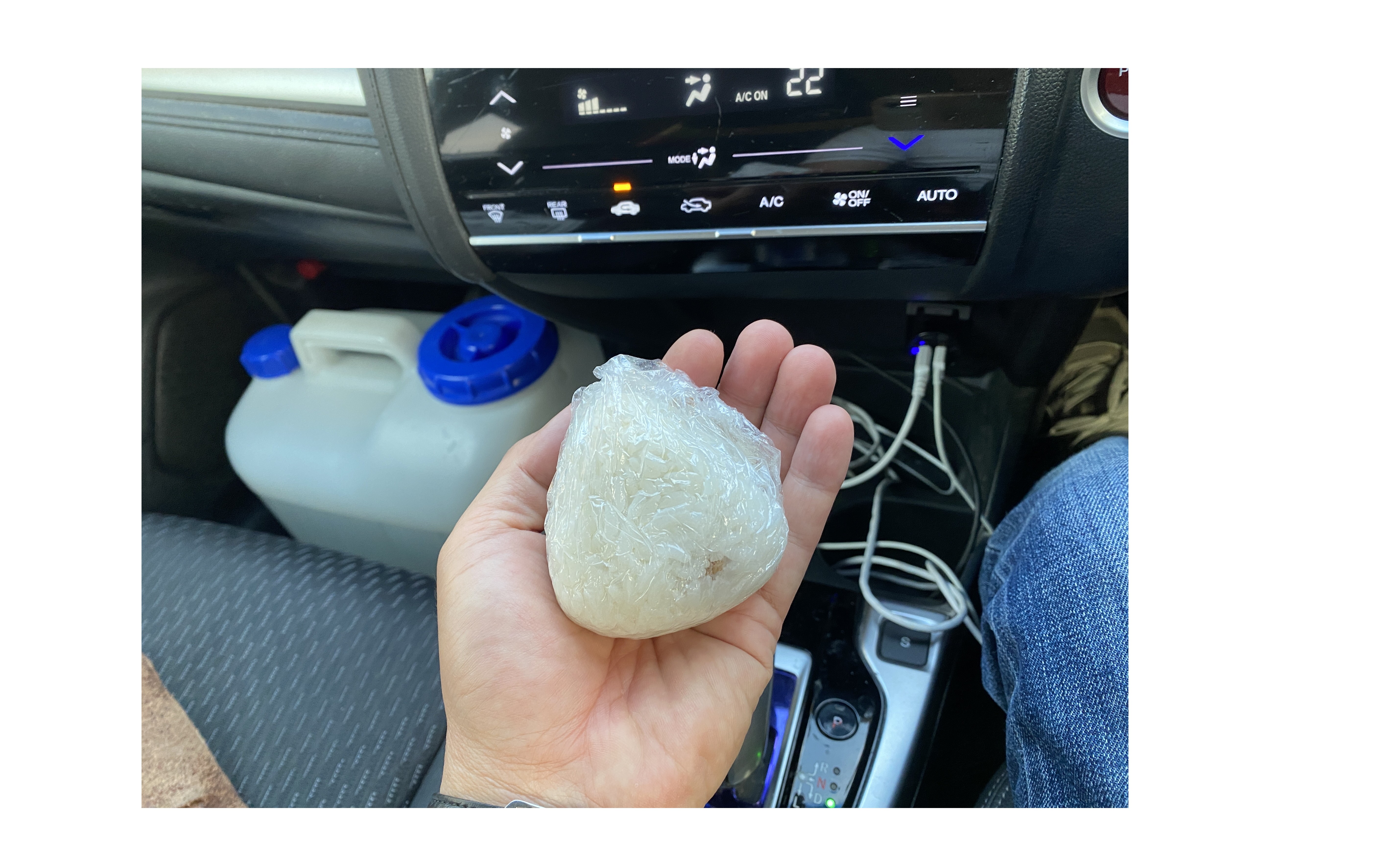 『朝のおにぎり』