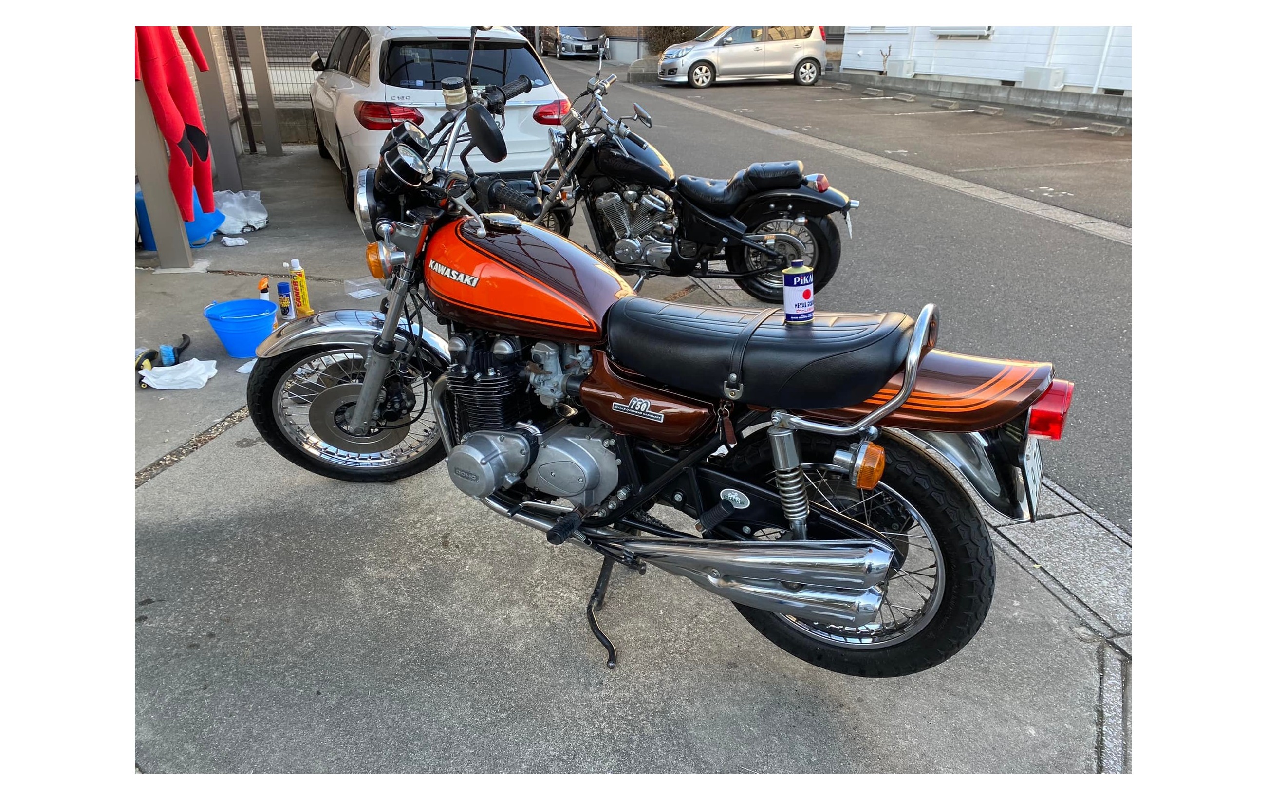 『楽しそうに働いている』