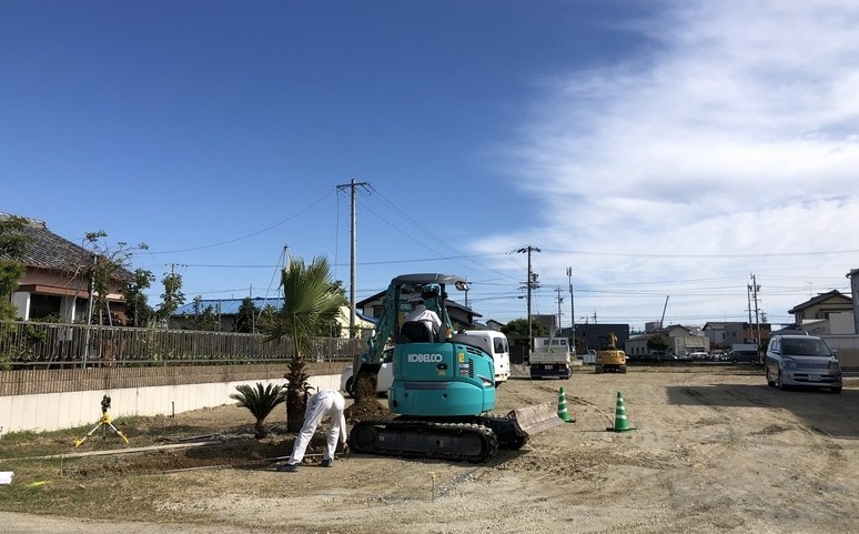 『ブロック工事始まりました！』