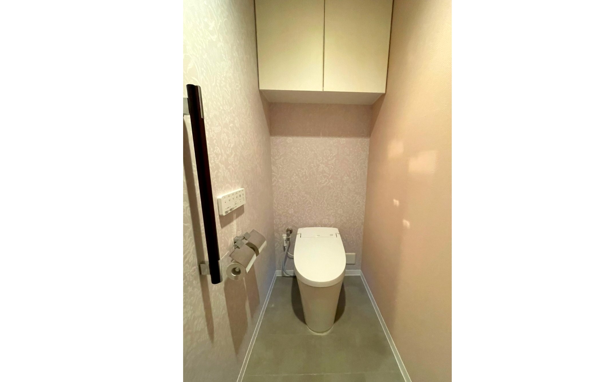 淡いピンクで統一された素敵なトイレ空間【トイレリフォーム】浜松市
